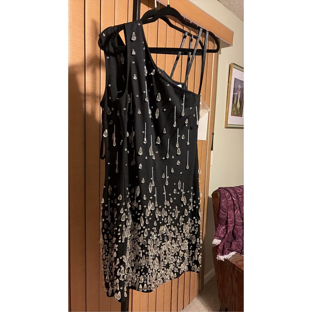 One-Shoulder Raindrop Crystal Mini Dress | Statement Party Cocktail - Picture 8 of 9